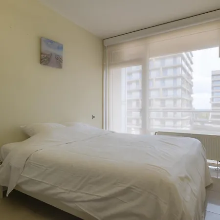 Bel Air - 3 Bedroom With Sauna And Phenomenal Sea View T72 דירה אוסטנדה